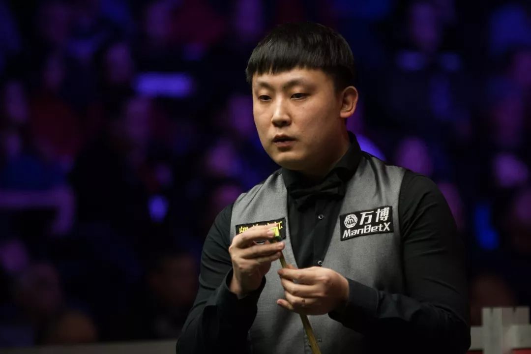 场球员的要 场球员的要