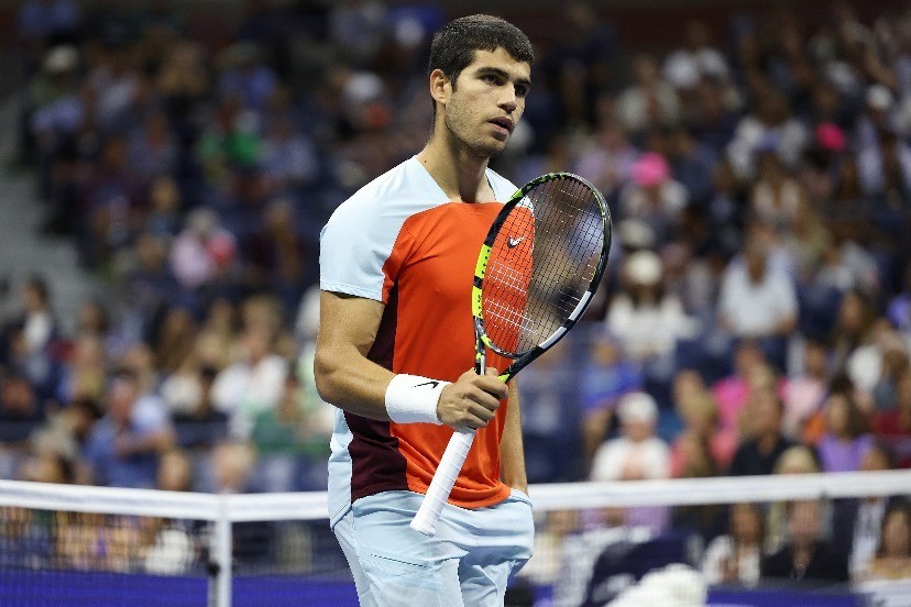 他几乎无所 他几乎无所