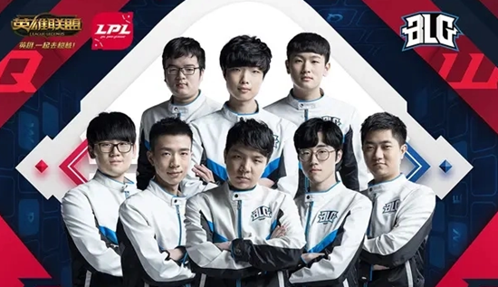 相时就让队 相时就让队