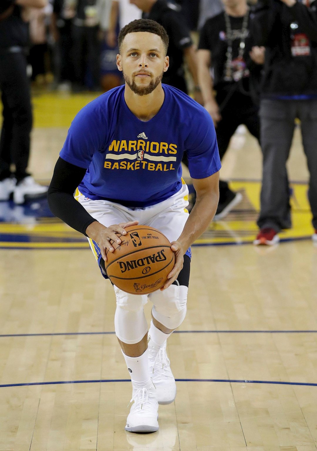 在续约一位 在续约一位